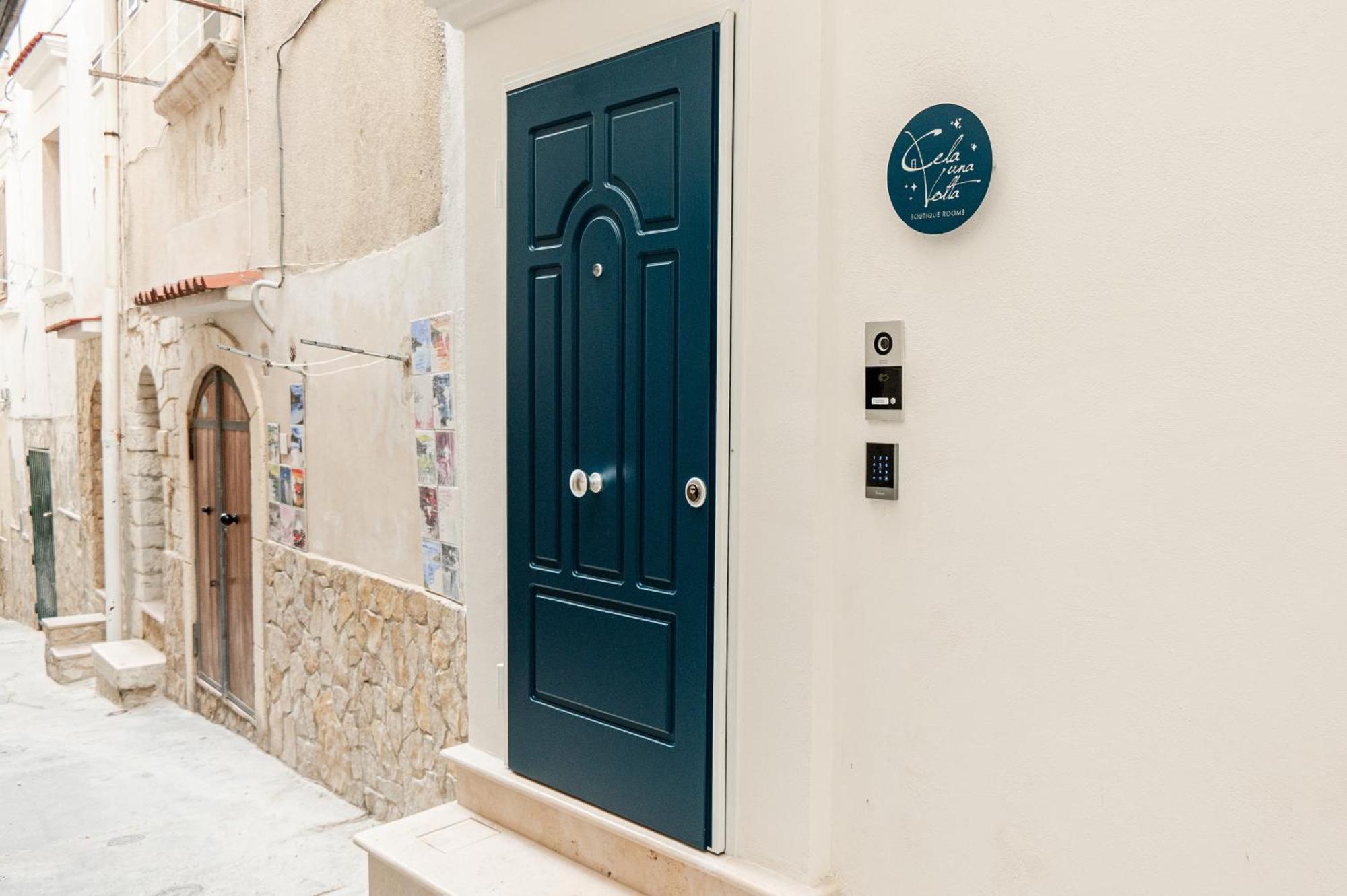 Cela Una Volta Vieste Exterior photo